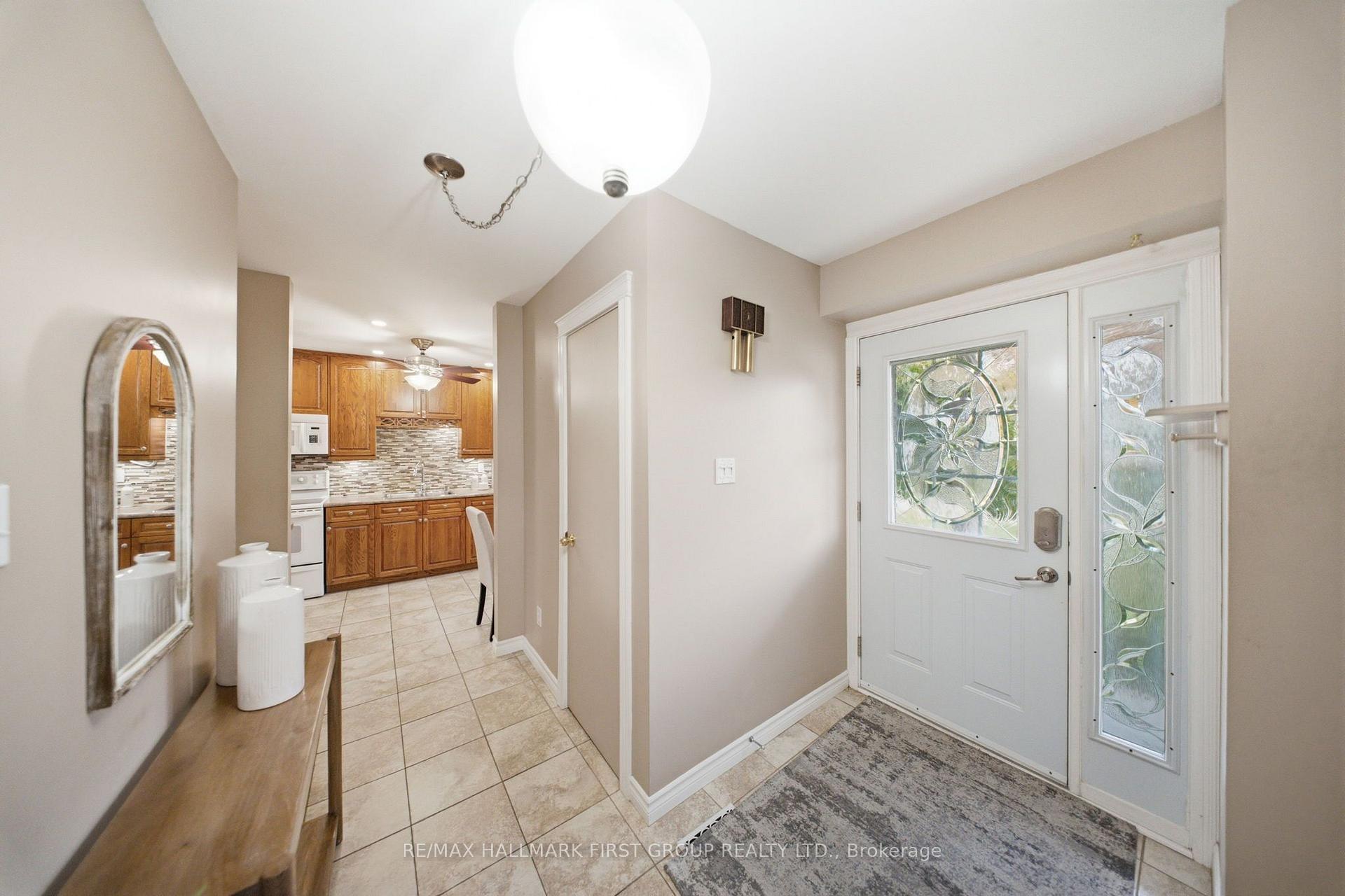 Photo 6 of 1057 Exeter Street, Oshawa, Centennial — HOMEH