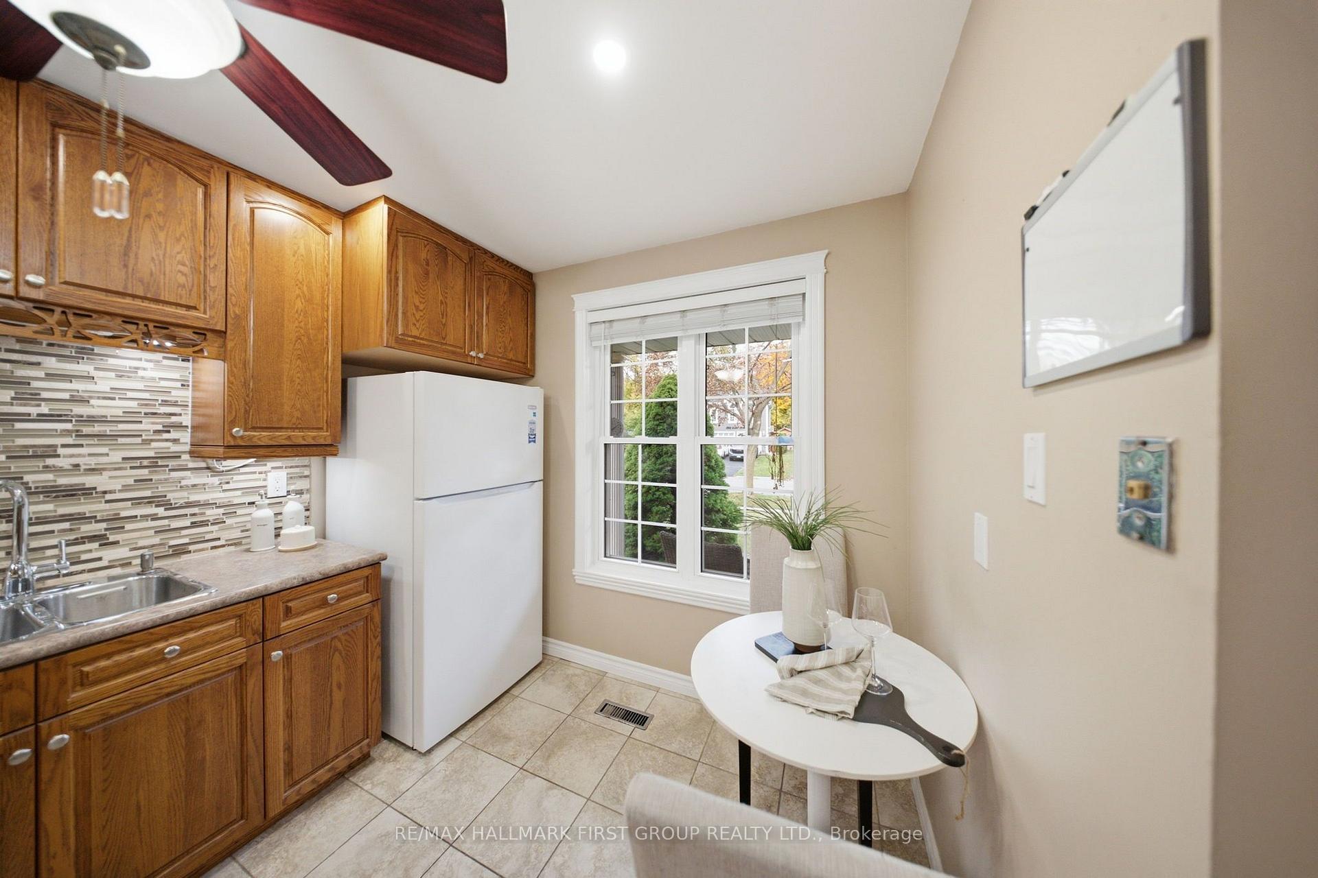 Photo 8 of 1057 Exeter Street, Oshawa, Centennial — HOMEH