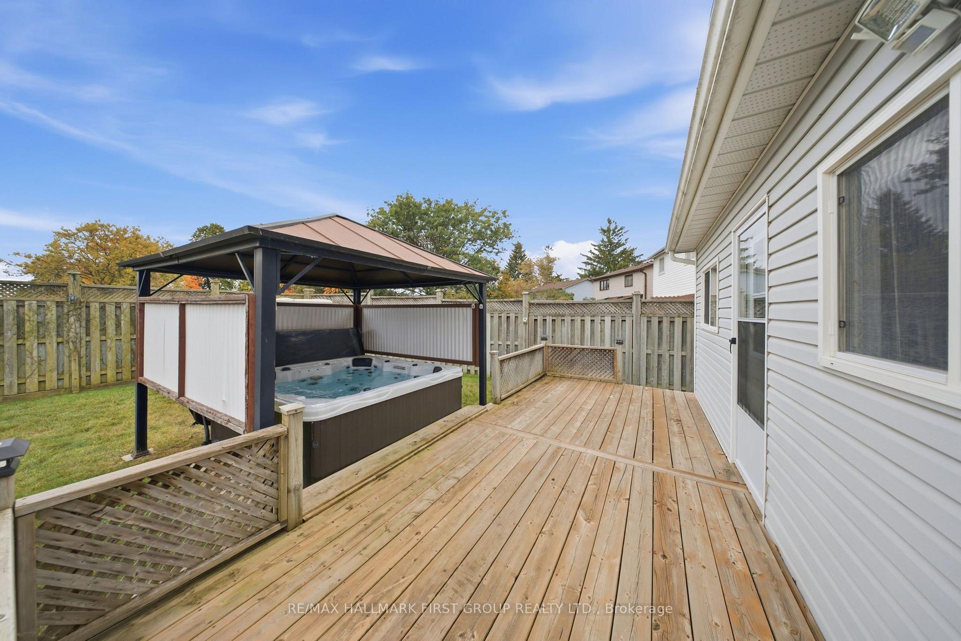 Photo 42 of 1057 Exeter Street, Oshawa, Centennial — HOMEH