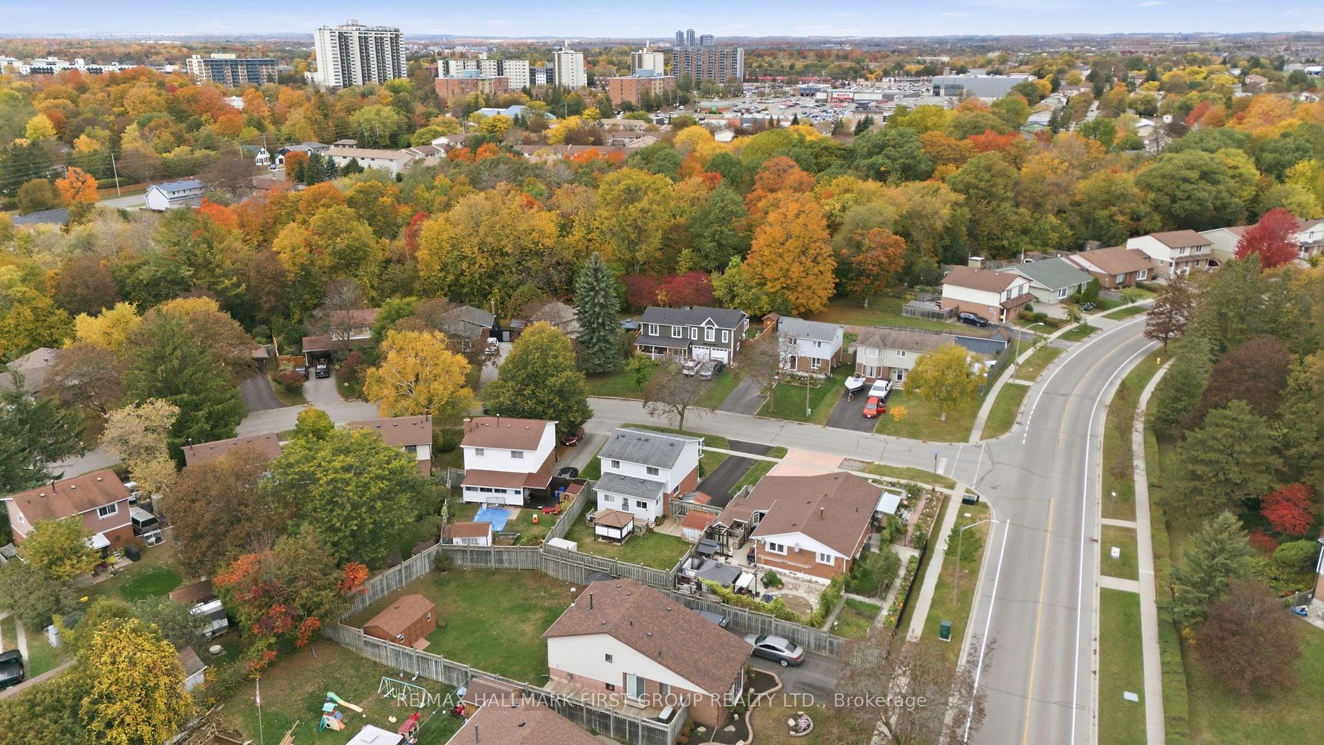 Photo 49 of 1057 Exeter Street, Oshawa, Centennial — HOMEH