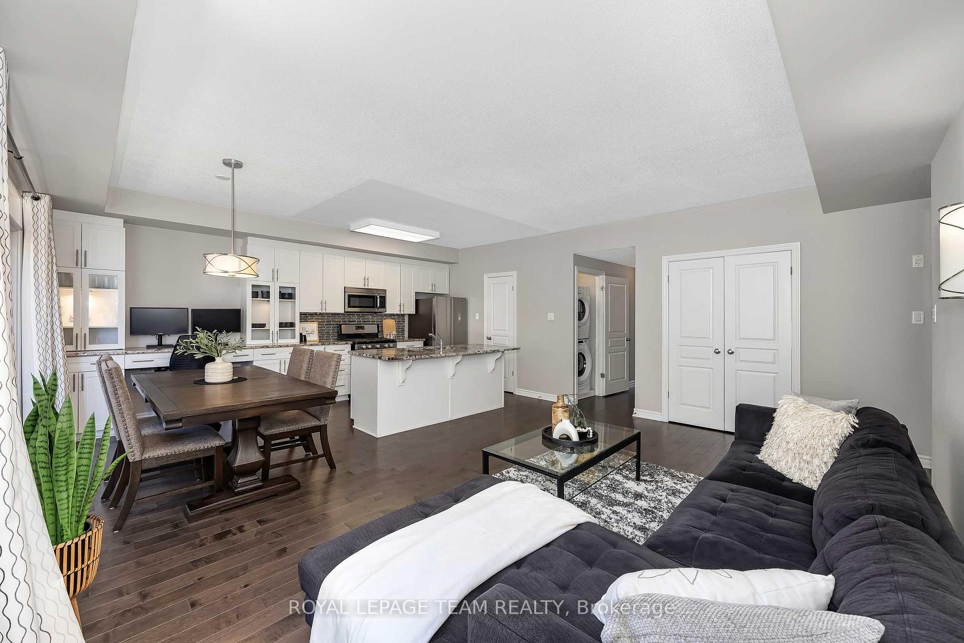 Photo 4 of Unit F, 1065 Beryl Private, Ottawa, Riverside South/Gloucester Glen — HOMEH