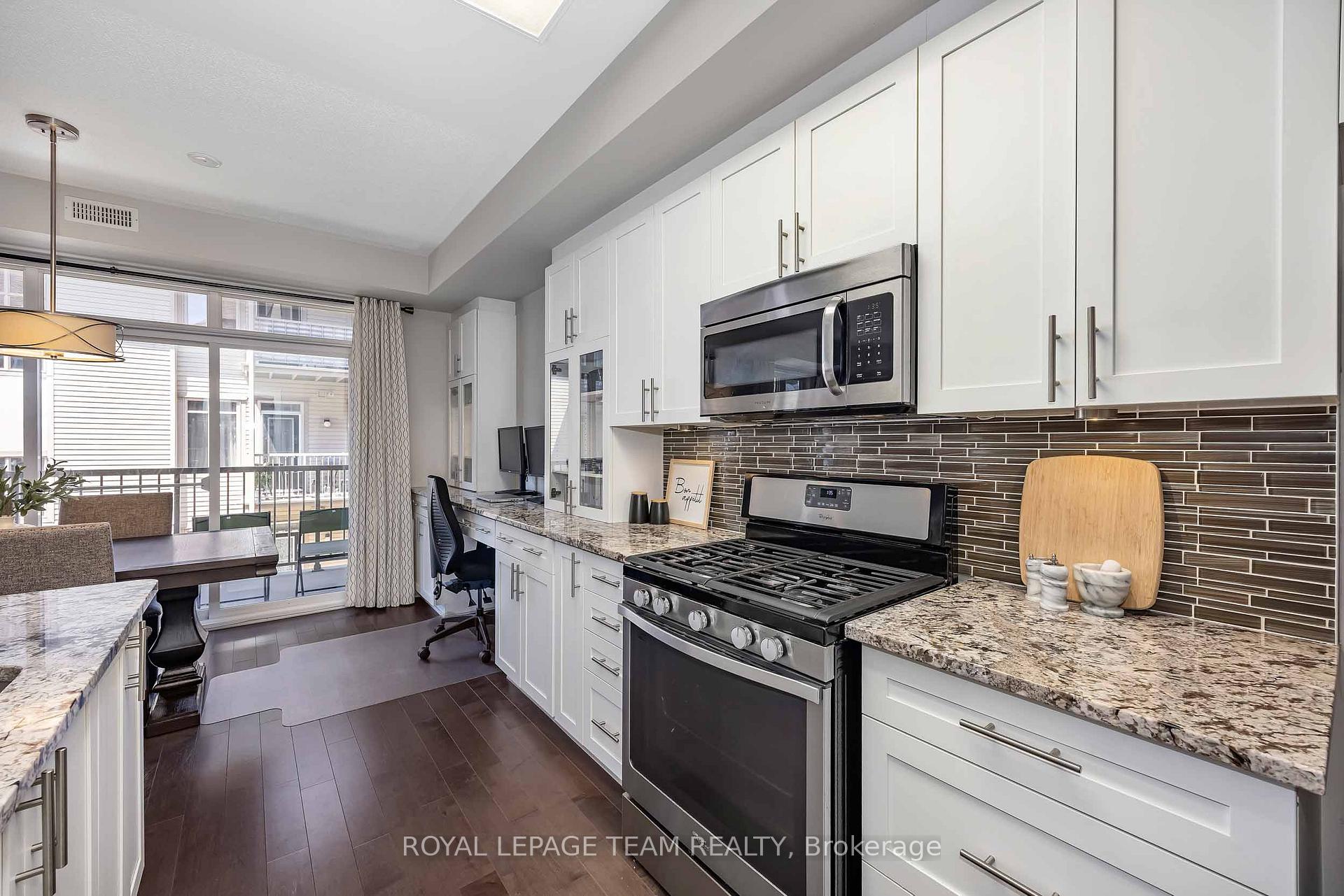 Photo 9 of Unit F, 1065 Beryl Private, Ottawa, Riverside South/Gloucester Glen — HOMEH