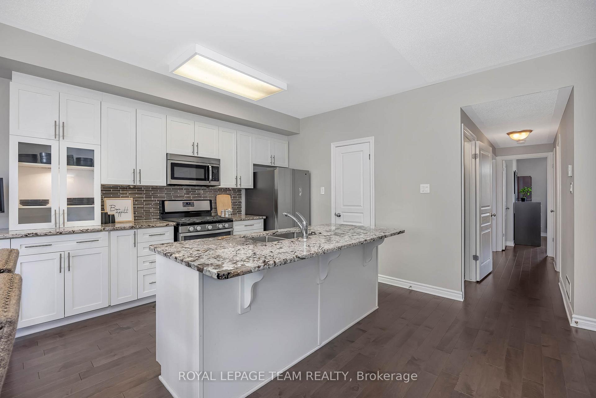 Photo 10 of Unit F, 1065 Beryl Private, Ottawa, Riverside South/Gloucester Glen — HOMEH
