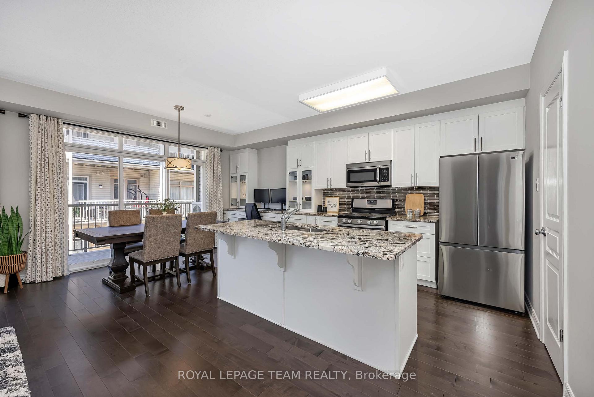 Photo 12 of Unit F, 1065 Beryl Private, Ottawa, Riverside South/Gloucester Glen — HOMEH