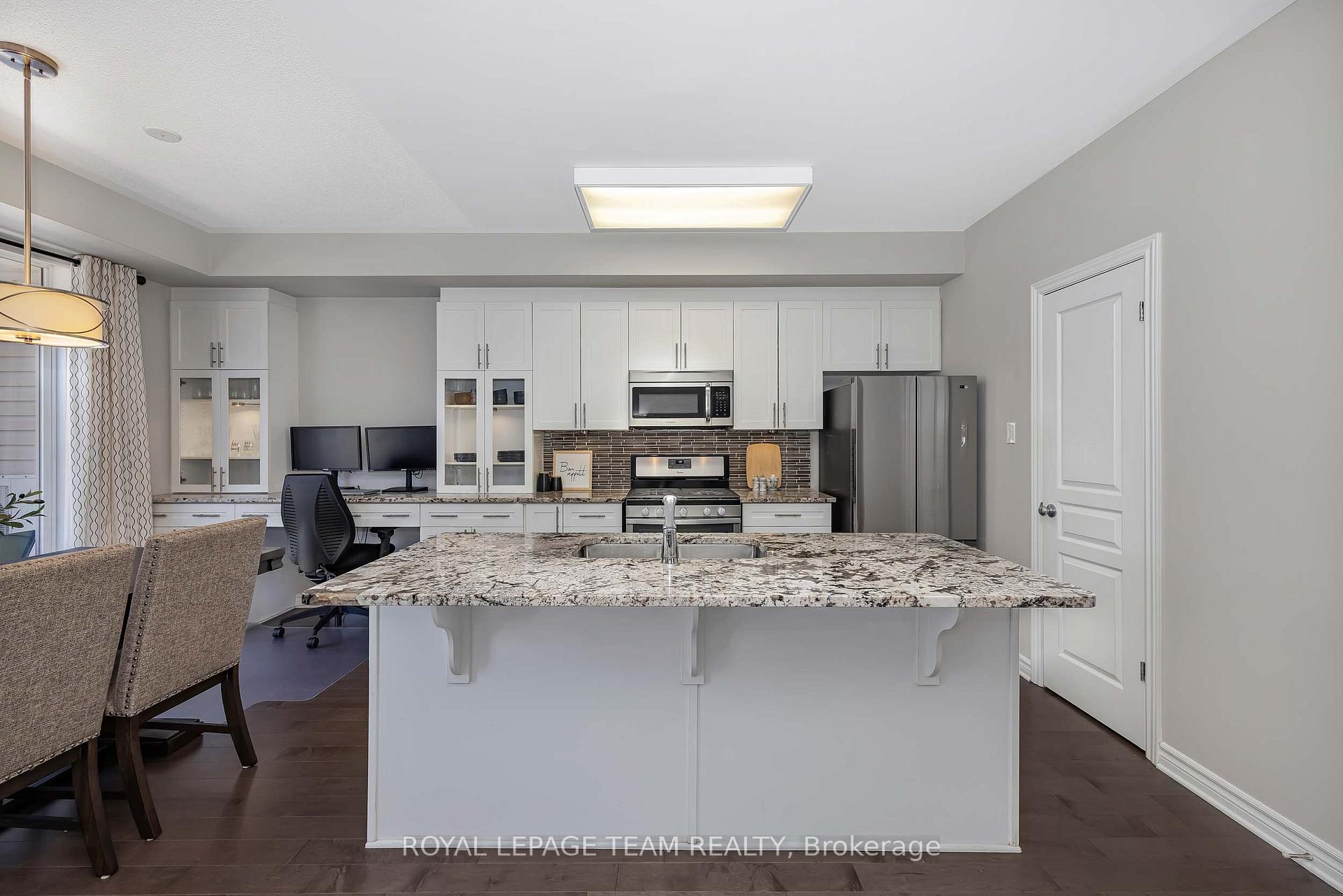 Photo 13 of Unit F, 1065 Beryl Private, Ottawa, Riverside South/Gloucester Glen — HOMEH