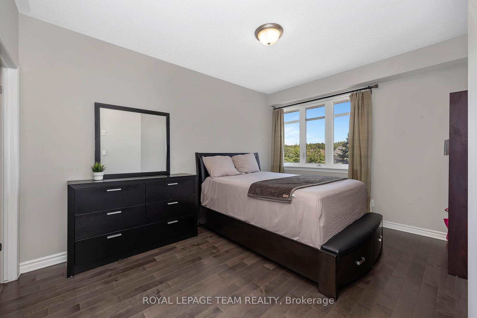 Photo 16 of Unit F, 1065 Beryl Private, Ottawa, Riverside South/Gloucester Glen — HOMEH