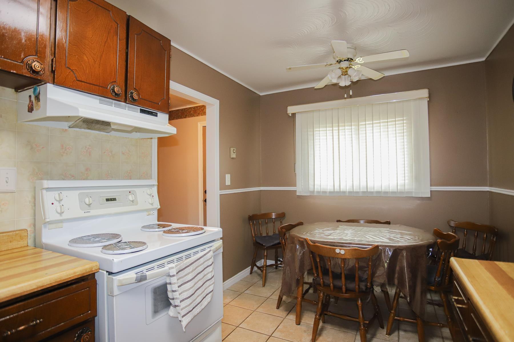 Photo 6 of 43 Broadview Drive, Sault Ste Marie, Ward 5 — HOMEH