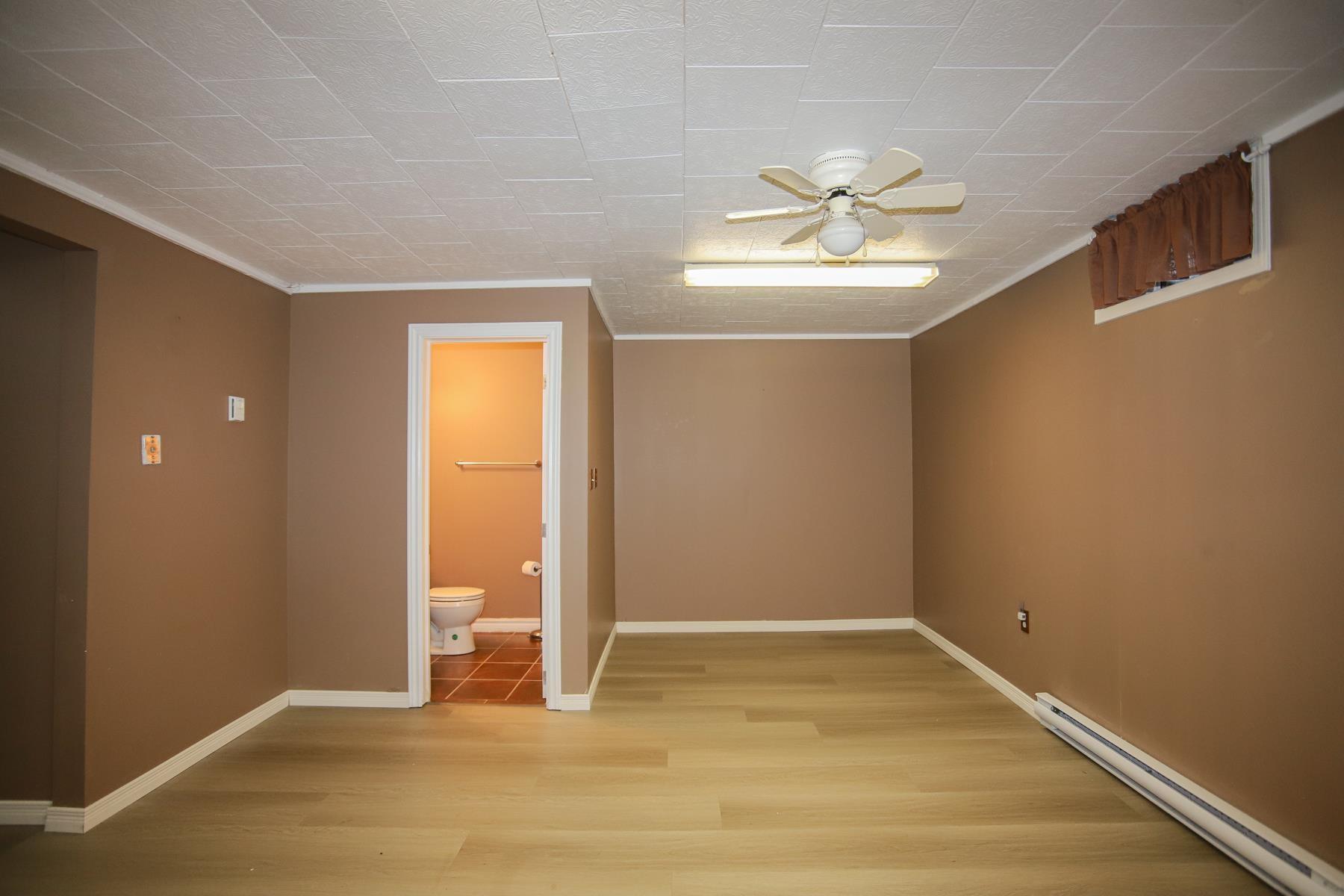 Photo 24 of 43 Broadview Drive, Sault Ste Marie, Ward 5 — HOMEH