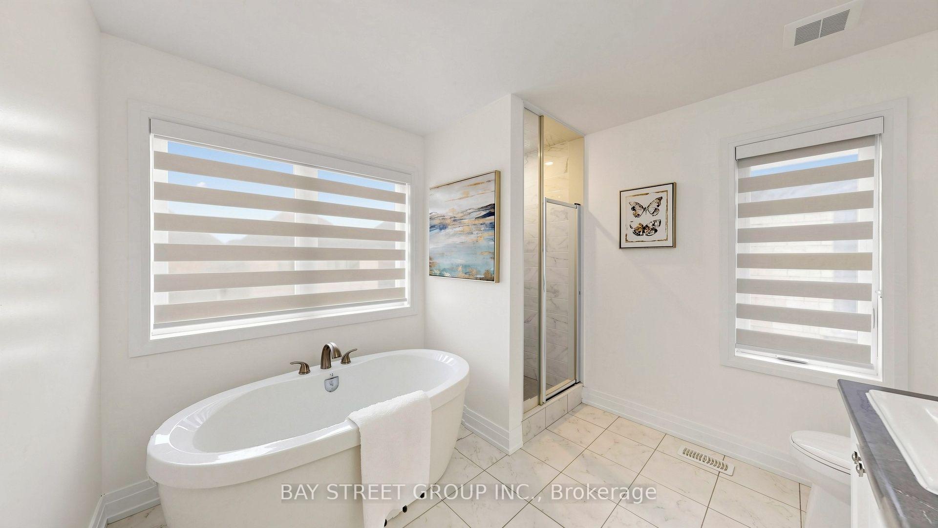 Photo 35 of 13 Micklefield Avenue, Whitby, Rural Whitby — HOMEH