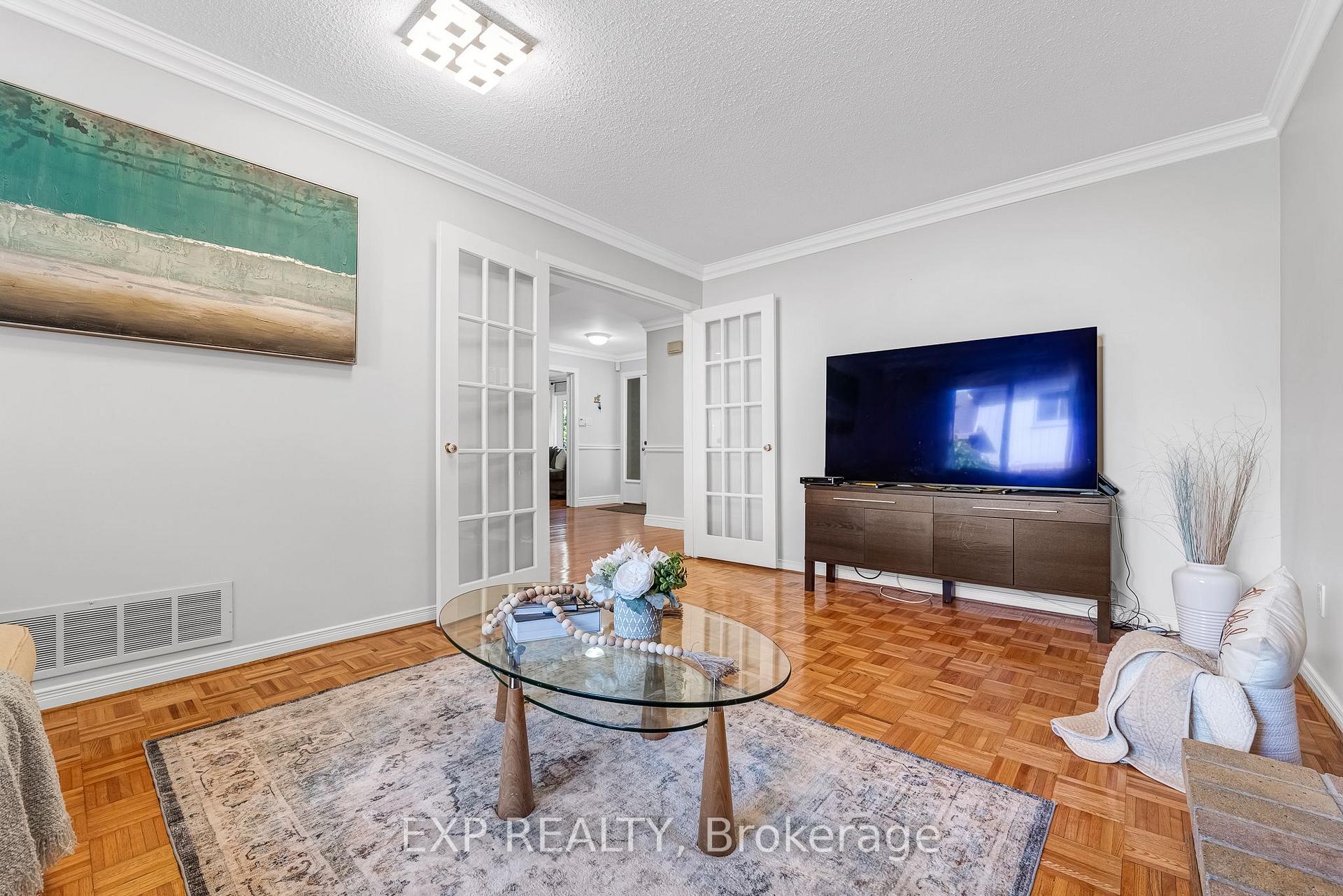 Photo 18 of 515 London Road, Newmarket, Bristol-London — HOMEH