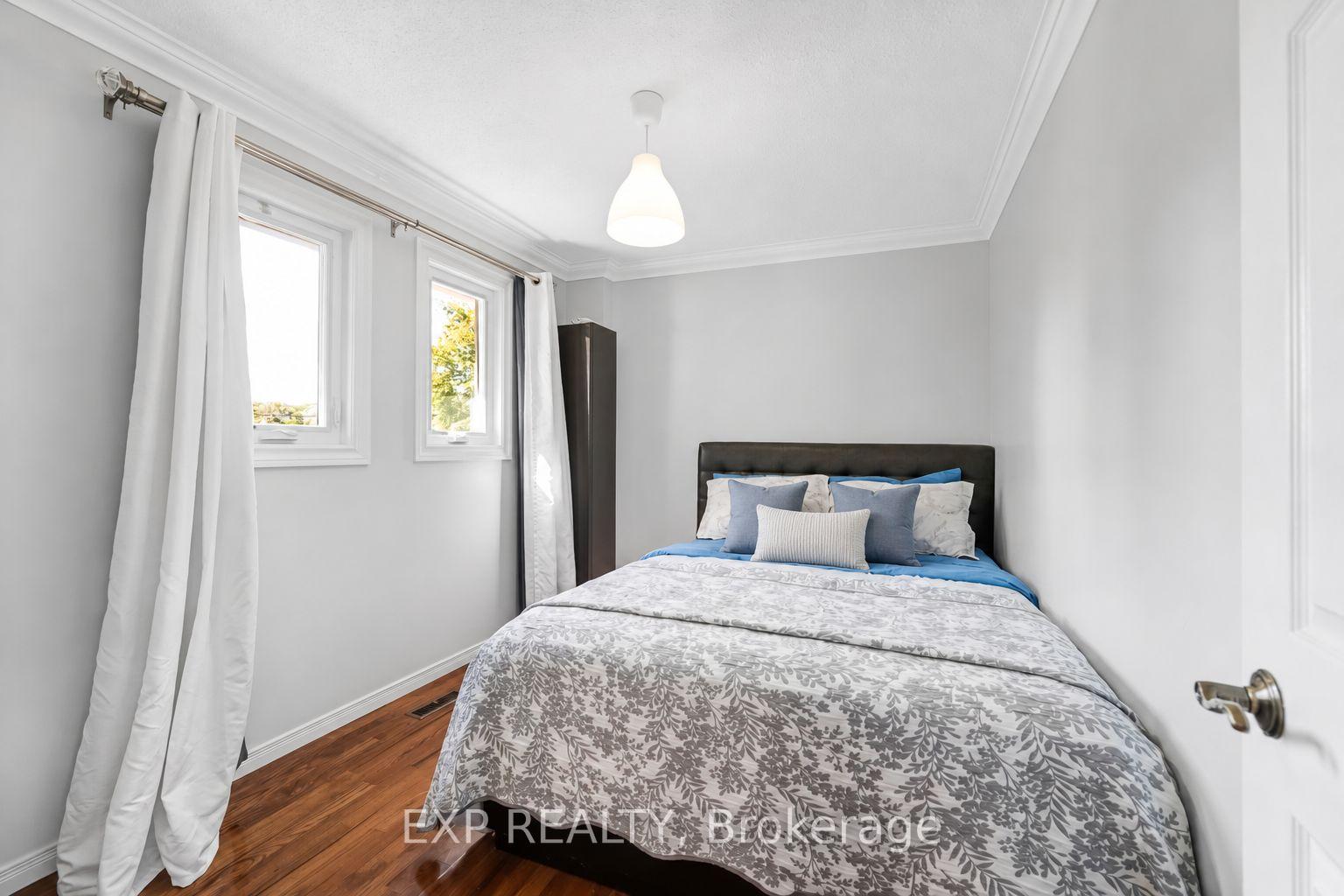 Photo 27 of 515 London Road, Newmarket, Bristol-London — HOMEH