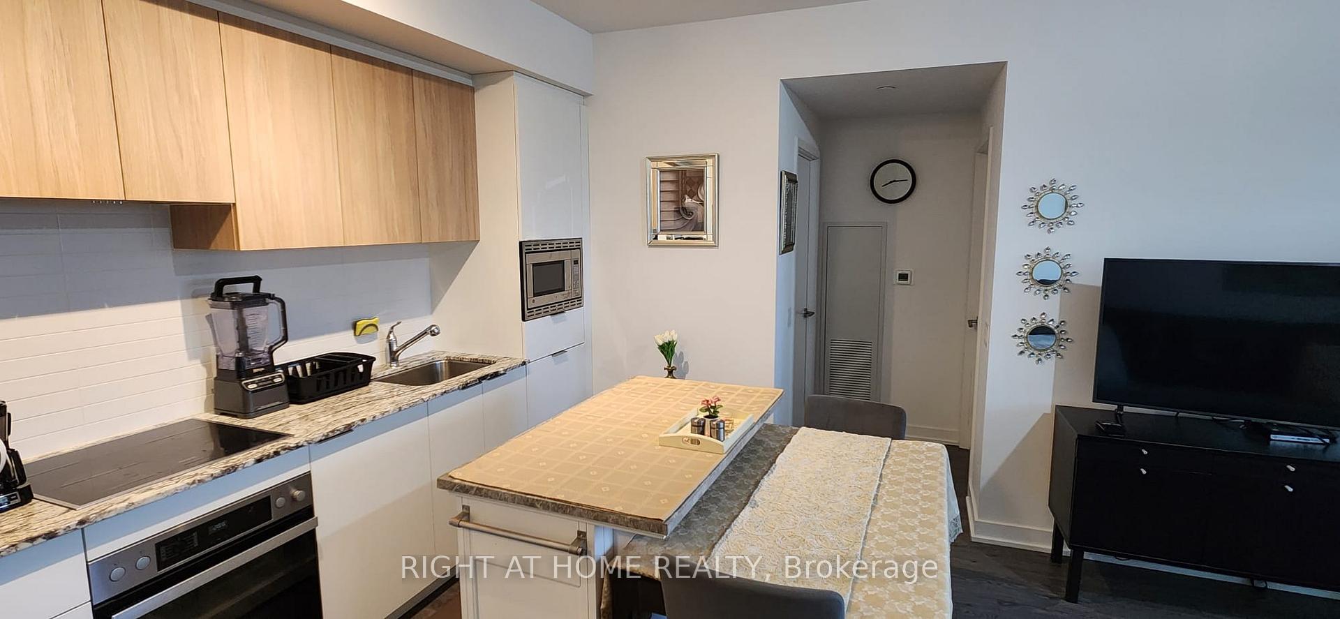 Photo 9 of Unit 527, 20 O'Neill Road, North York, Banbury-Don Mills — HOMEH