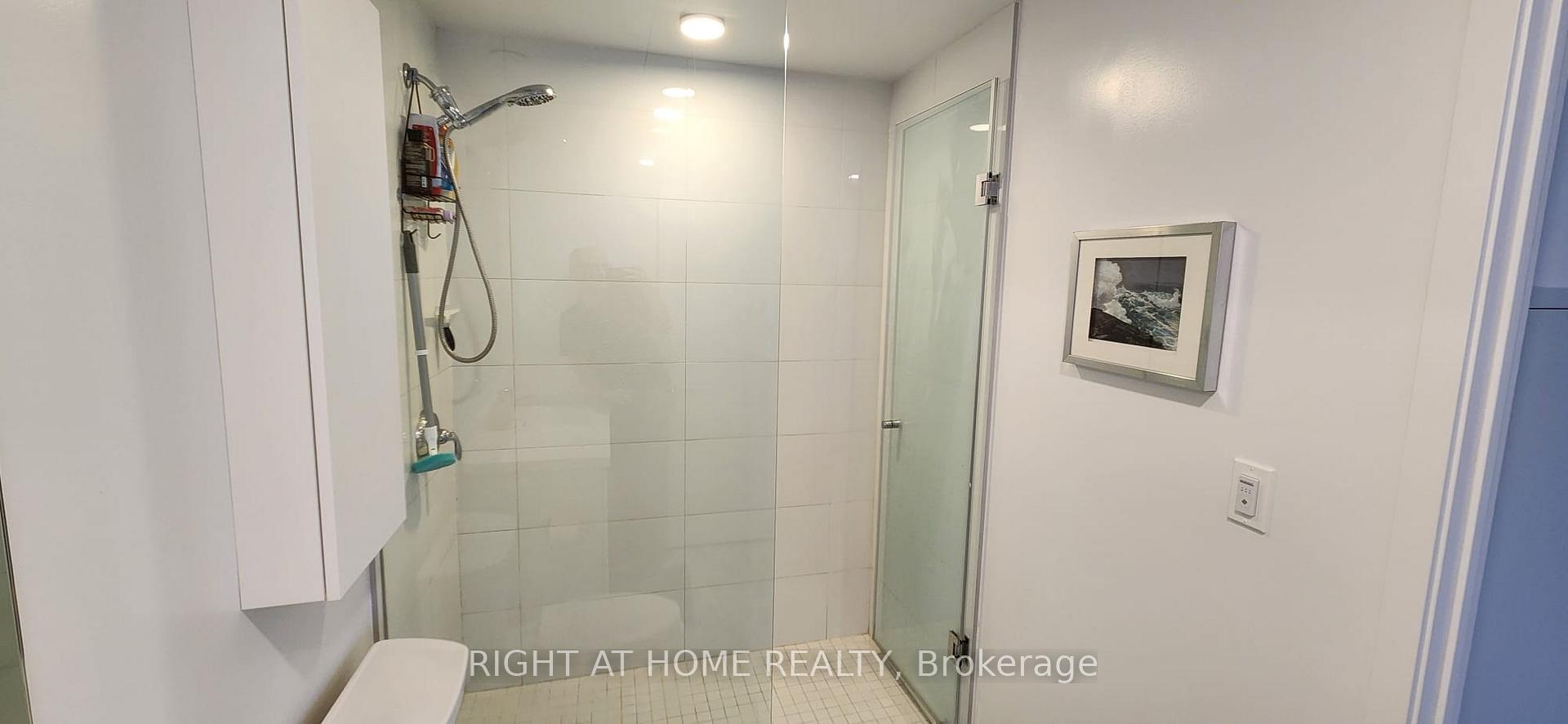 Photo 20 of Unit 527, 20 O'Neill Road, North York, Banbury-Don Mills — HOMEH