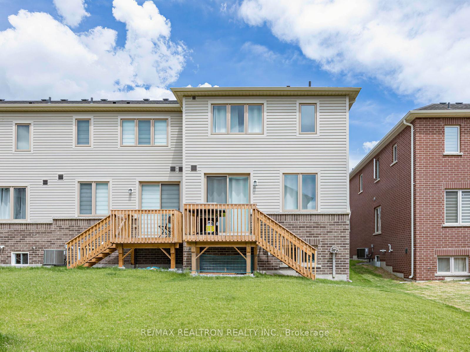 Photo 17 of 2024 Cameron Lott Crescent, Oshawa, Kedron — HOMEH