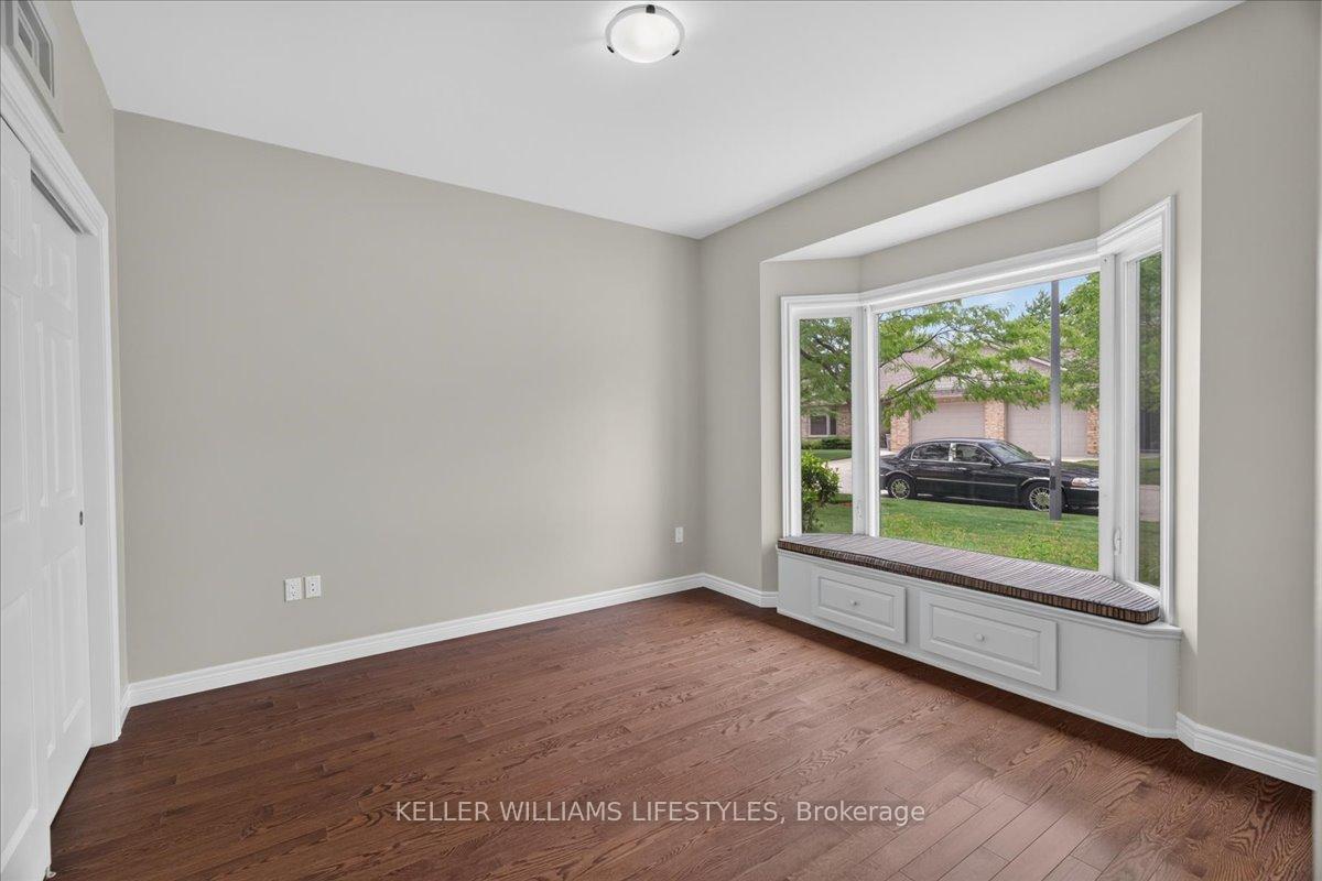 Photo 5 of Unit 21, 5969 Townsend Line, Lambton Shores, Forest — HOMEH