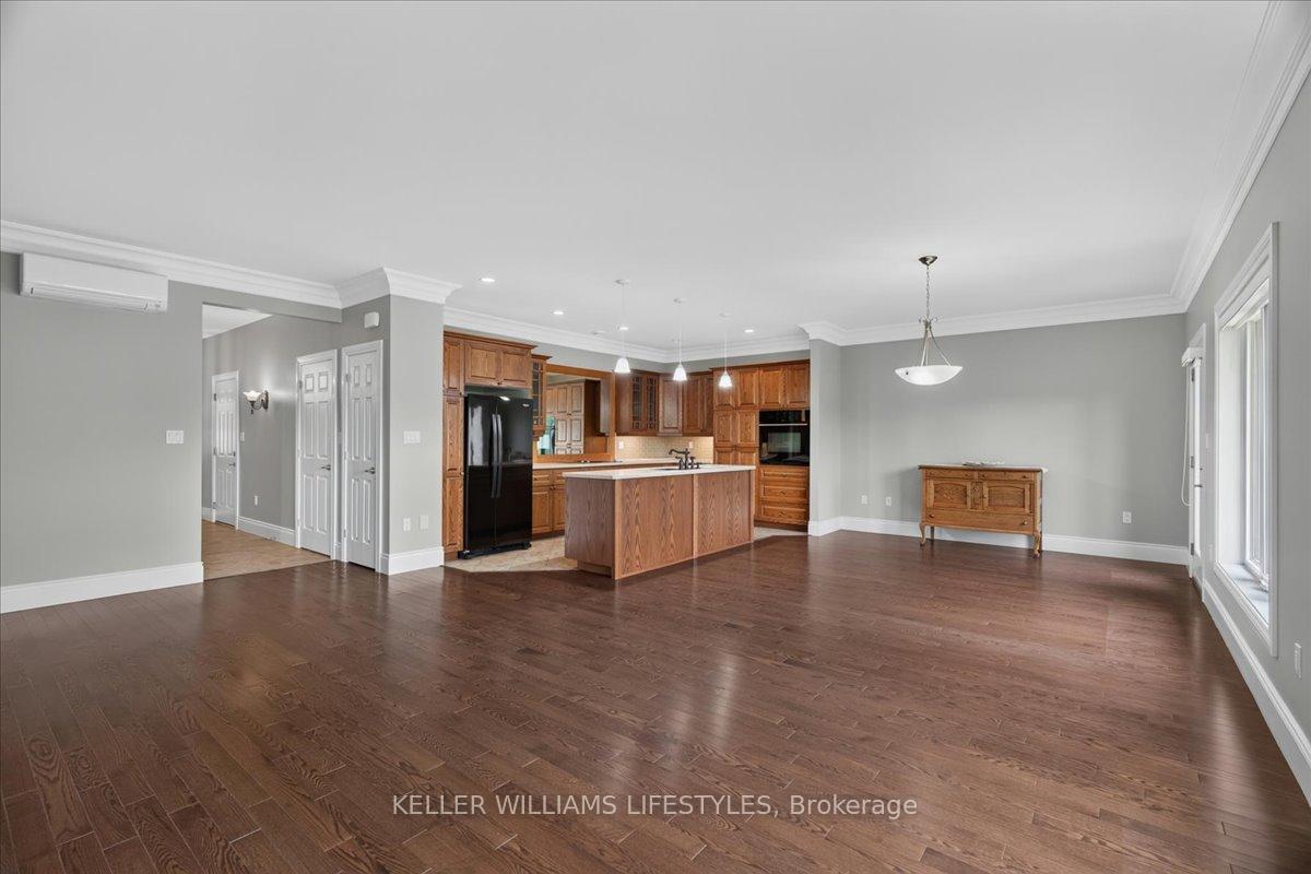 Photo 12 of Unit 21, 5969 Townsend Line, Lambton Shores, Forest — HOMEH