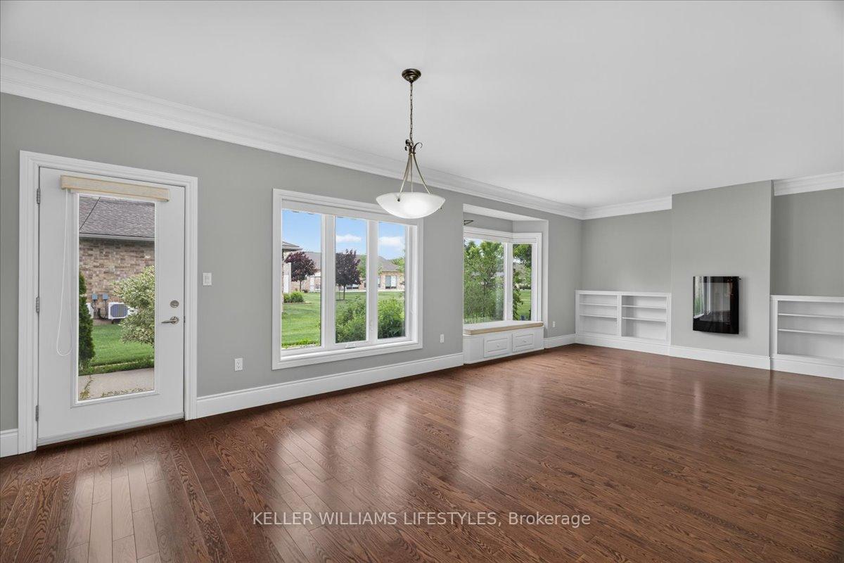 Photo 17 of Unit 21, 5969 Townsend Line, Lambton Shores, Forest — HOMEH