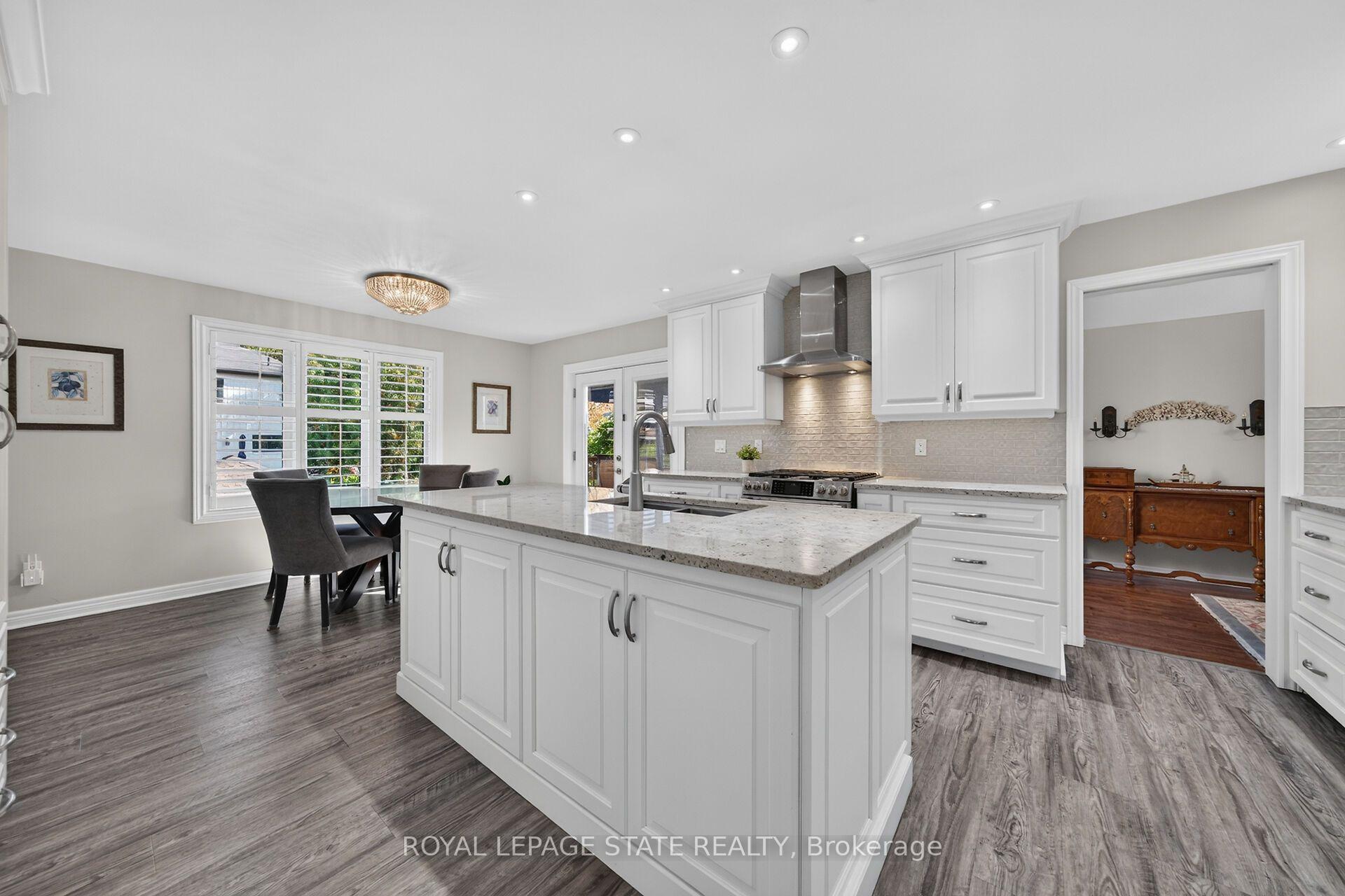 Photo 13 of 8 Cayley Court, Hamilton, Dundas — HOMEH