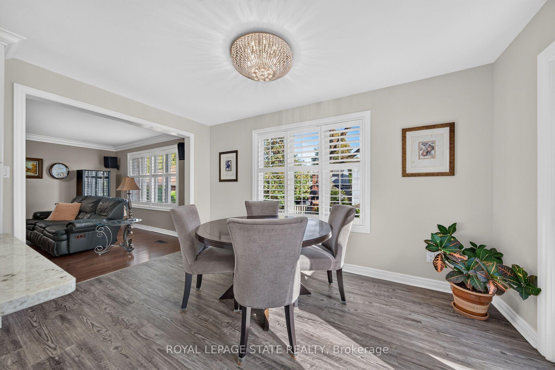 Photo 18 of 8 Cayley Court, Hamilton, Dundas — HOMEH