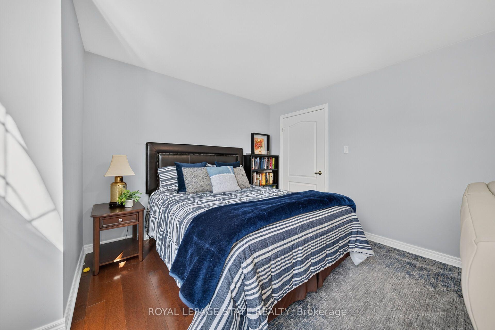 Photo 22 of 8 Cayley Court, Hamilton, Dundas — HOMEH
