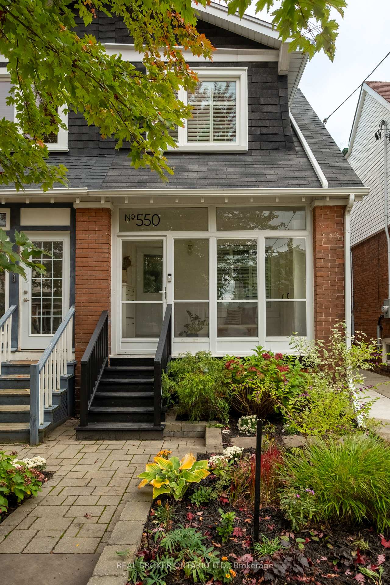 Photo of 550 Milverton Boulevard