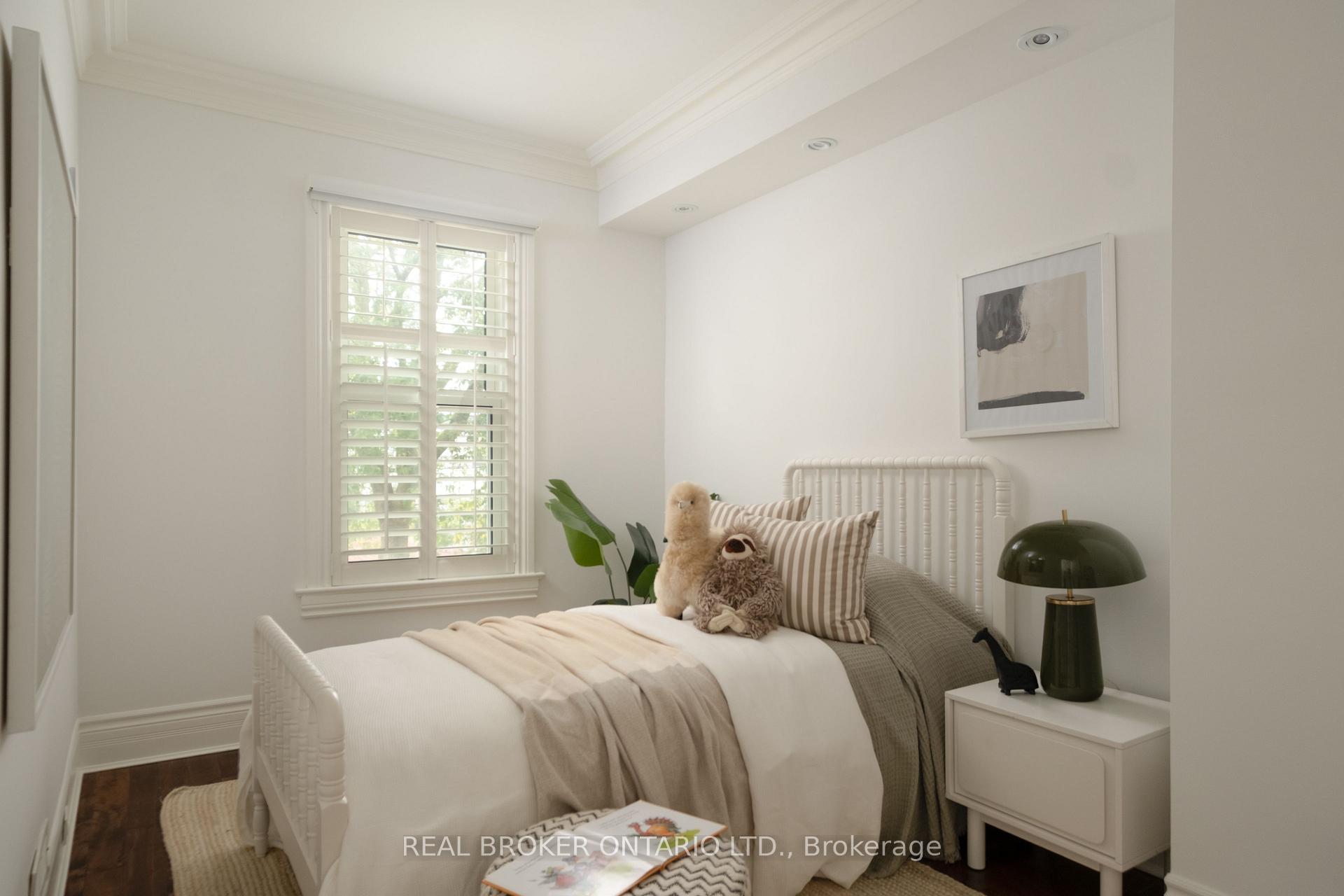 Photo 16 of 550 Milverton Boulevard, Toronto, Danforth — HOMEH