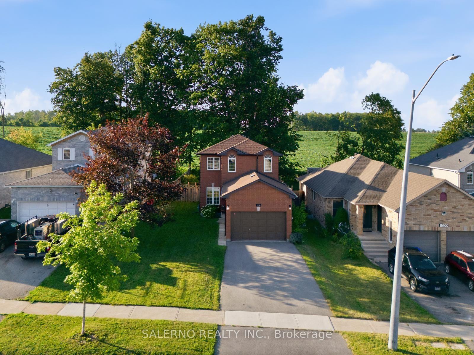 Photo 7 of 1202 Leslie Drive, Innisfil, Alcona — HOMEH