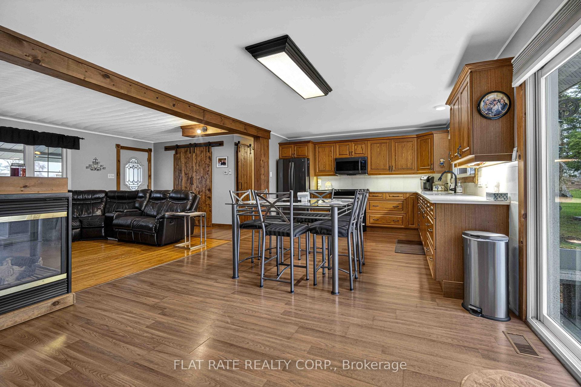 Photo 9 of 23 Willow Road, Otonabee-South Monaghan — HOMEH