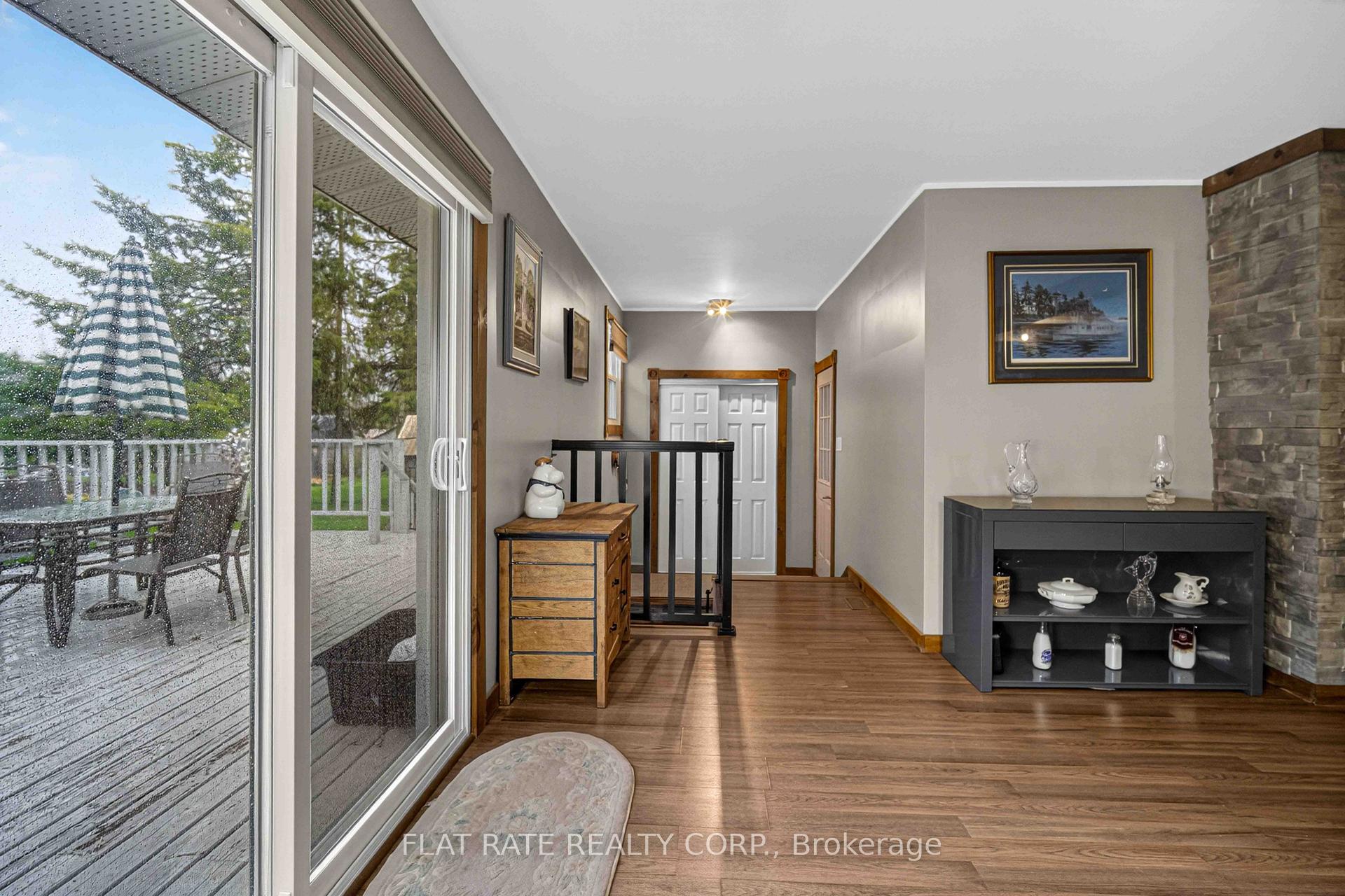 Photo 10 of 23 Willow Road, Otonabee-South Monaghan — HOMEH