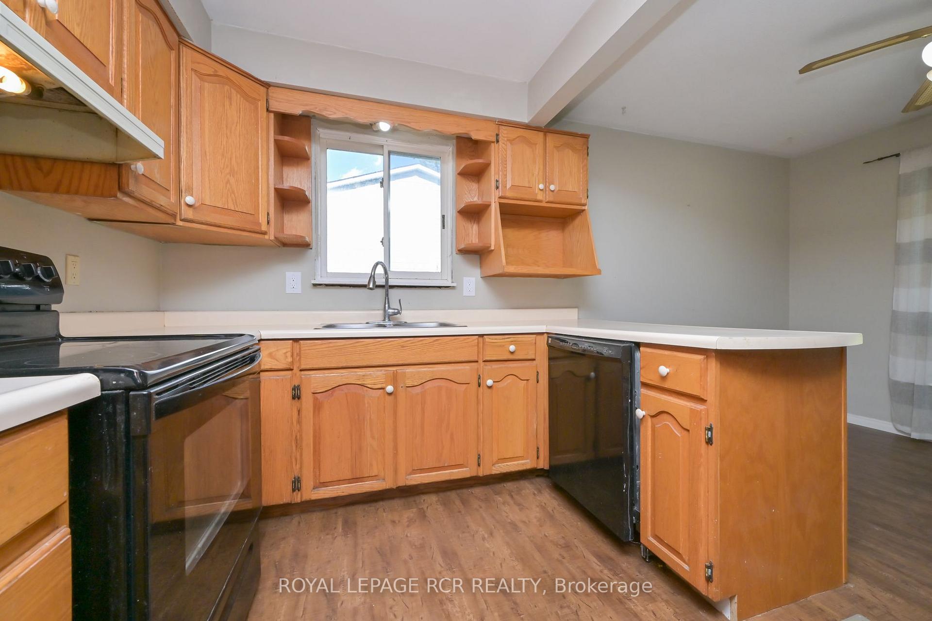 Photo 7 of 116 Ann Street, Shelburne — HOMEH