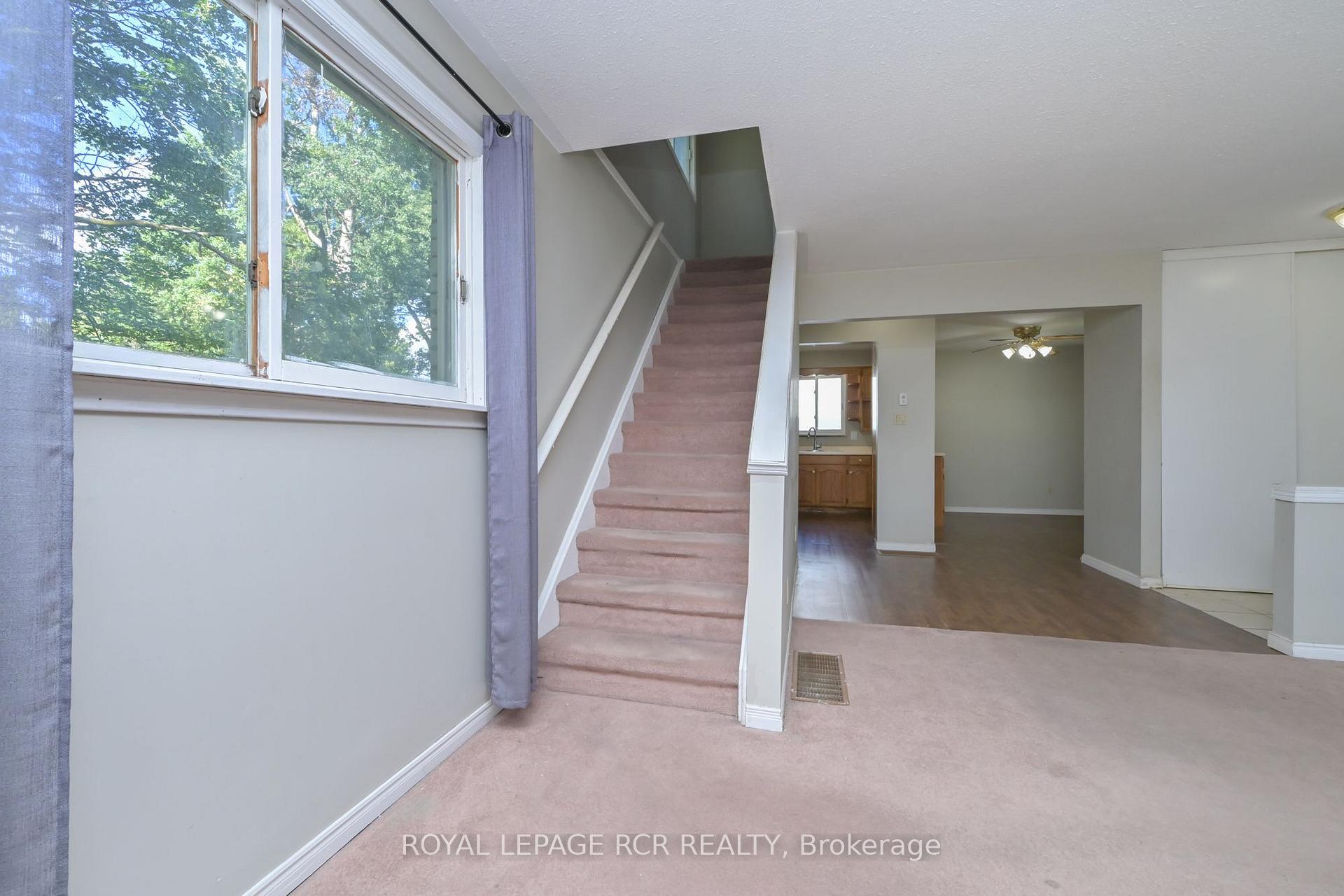Photo 16 of 116 Ann Street, Shelburne — HOMEH