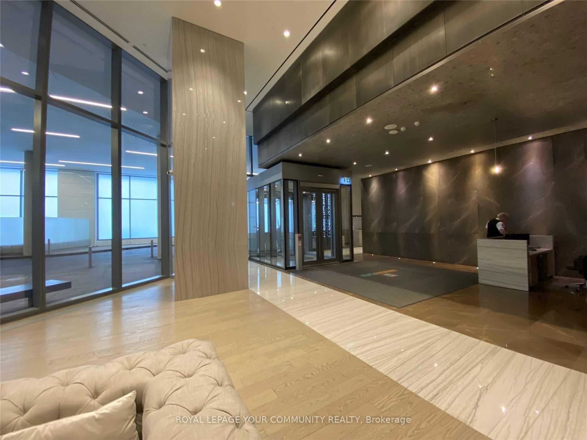Photo 2 of Unit 5003, 100 Harbour Street, Toronto, Waterfront Communities — HOMEH