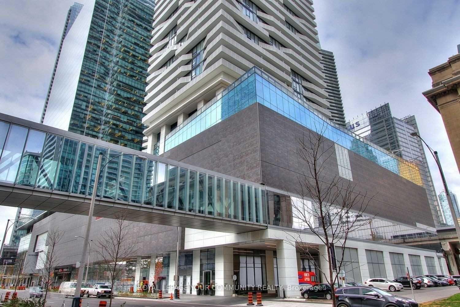 Photo 13 of Unit 5003, 100 Harbour Street, Toronto, Waterfront Communities — HOMEH
