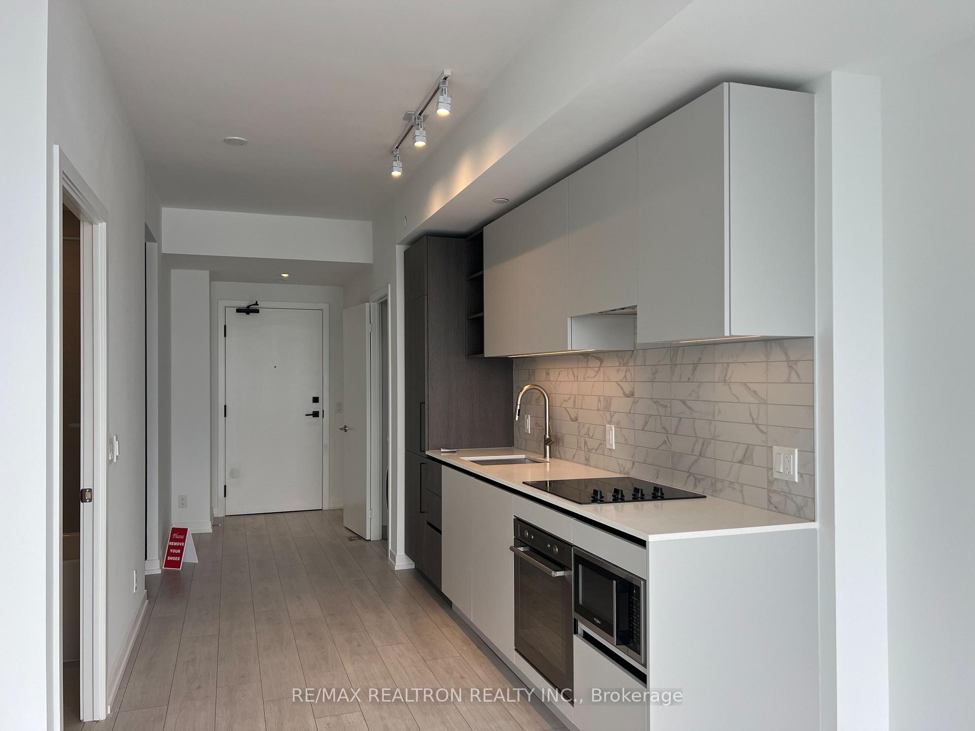 Photo 5 of Unit 4715, 55 Mercer Street, Toronto, Waterfront Communities — HOMEH