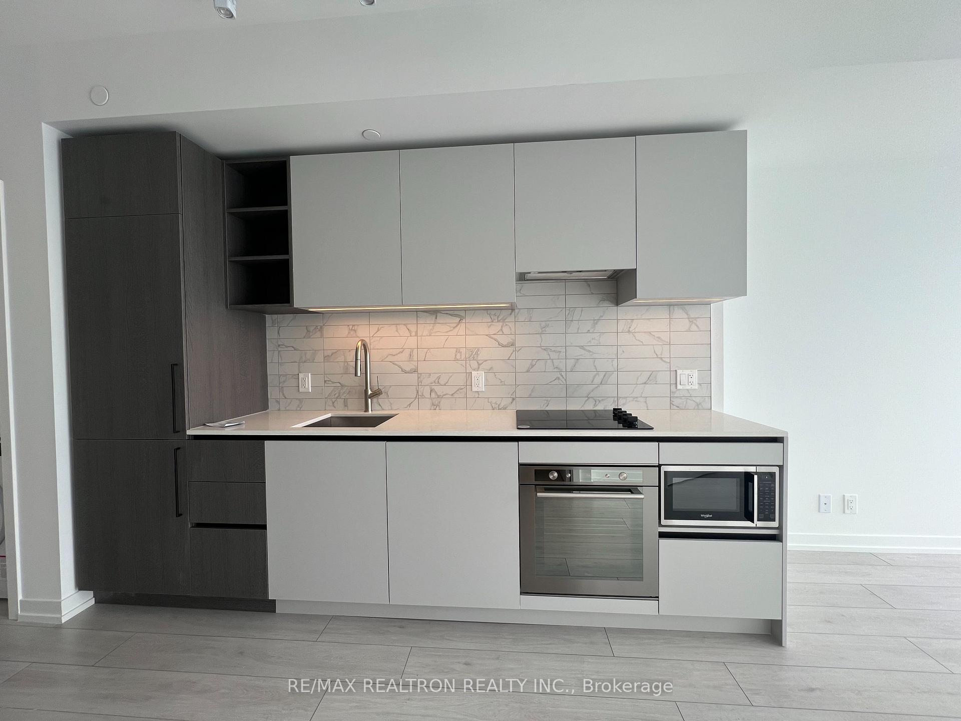 Photo 9 of Unit 4715, 55 Mercer Street, Toronto, Waterfront Communities — HOMEH