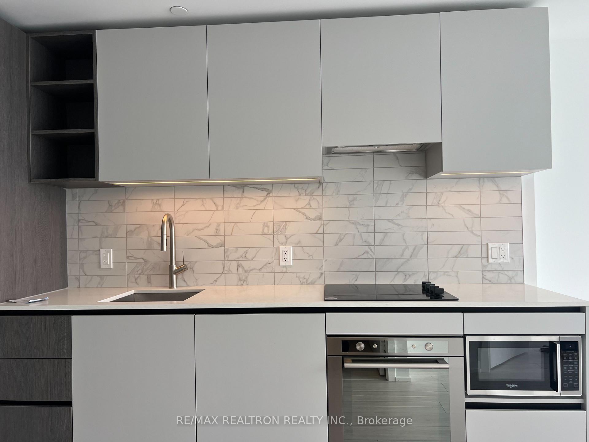 Photo 10 of Unit 4715, 55 Mercer Street, Toronto, Waterfront Communities — HOMEH