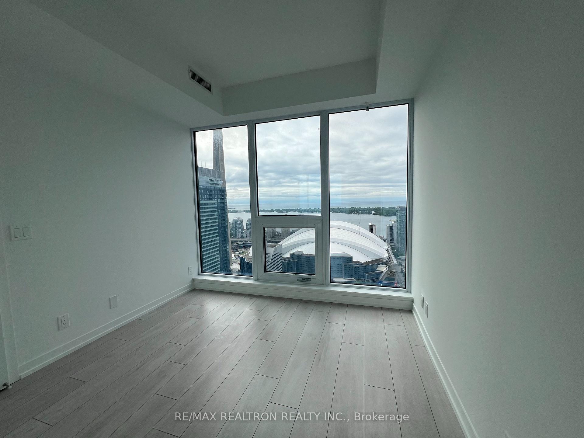 Photo 16 of Unit 4715, 55 Mercer Street, Toronto, Waterfront Communities — HOMEH