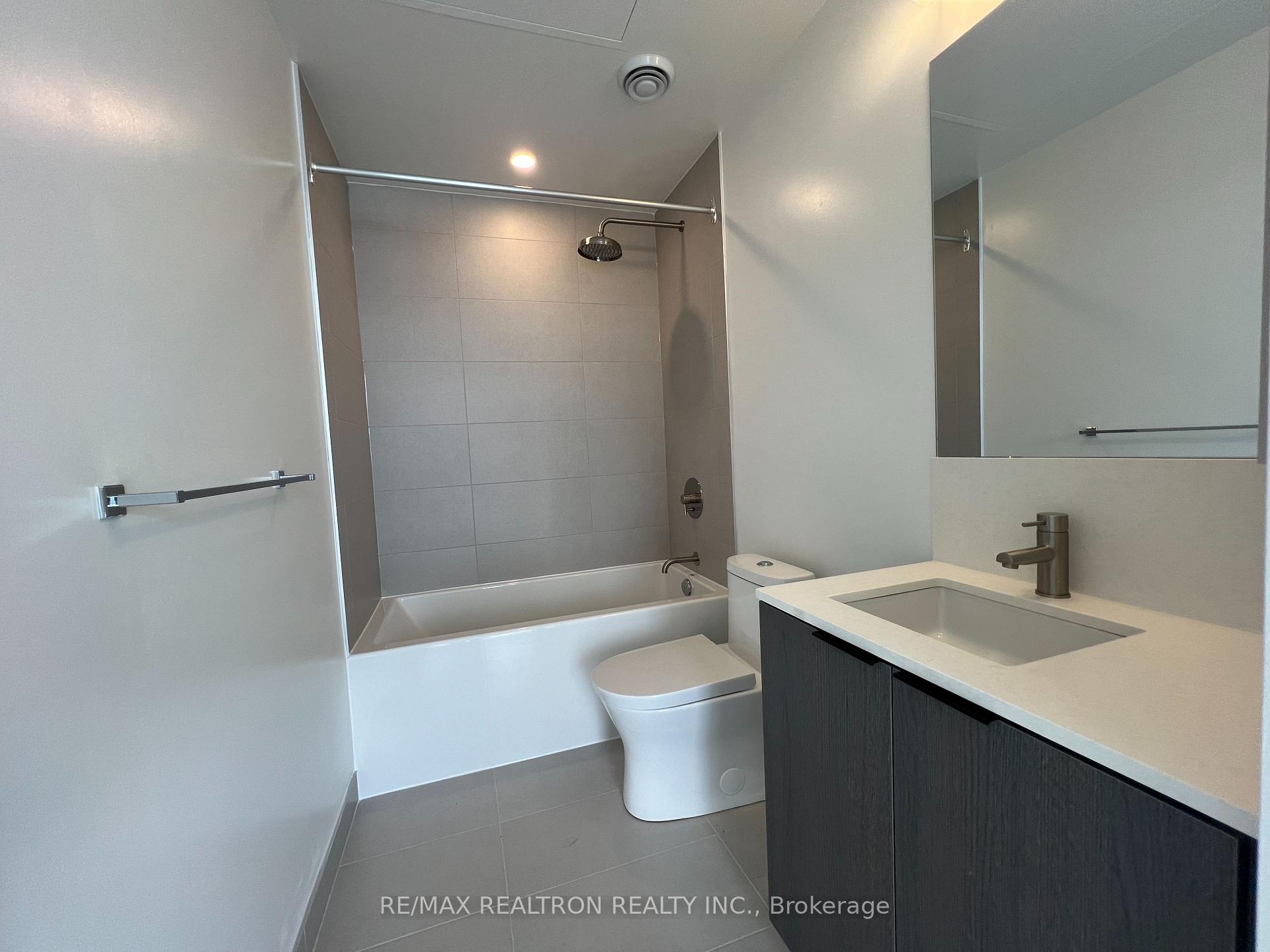 Photo 19 of Unit 4715, 55 Mercer Street, Toronto, Waterfront Communities — HOMEH