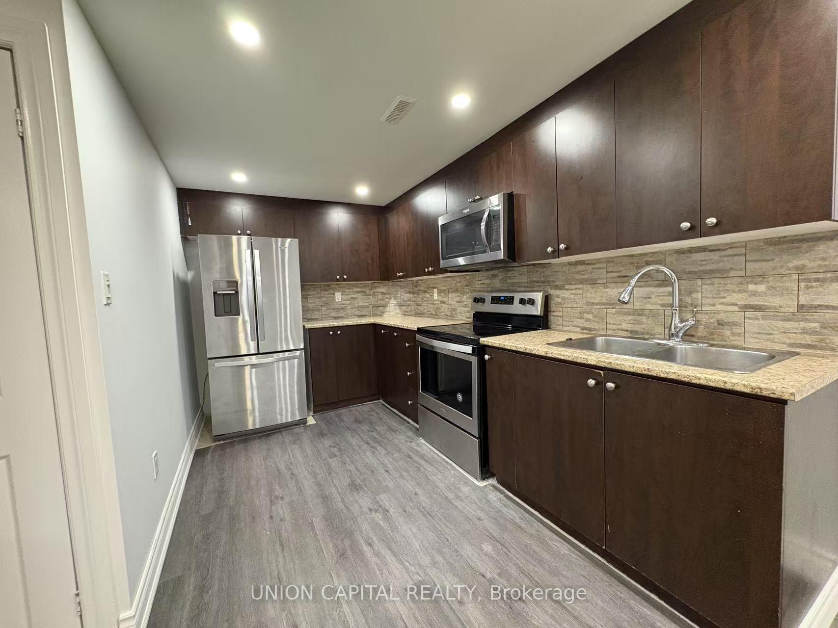 Photo 2 of Unit Lower, 21 Natanya Boulevard, Georgina, Keswick North — HOMEH