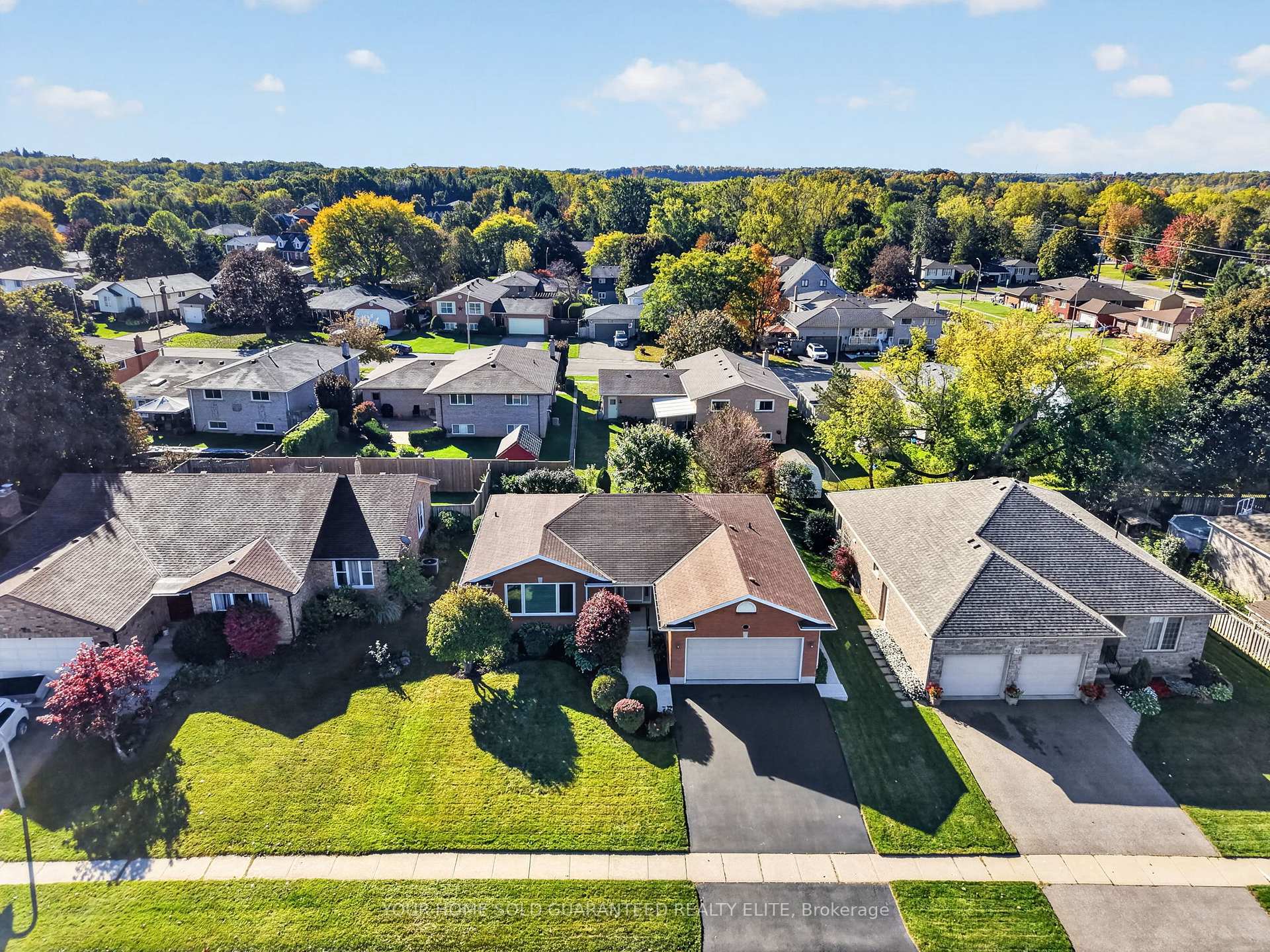 Photo 26 of 90 Victor Boulevard, Brant, South Dumfries — HOMEH