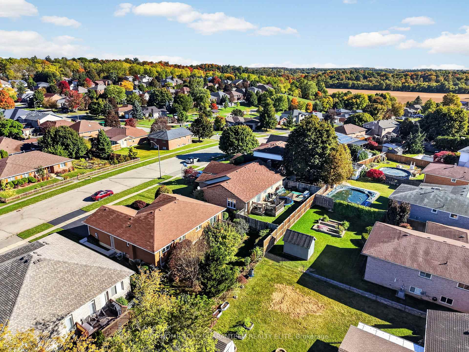 Photo 31 of 90 Victor Boulevard, Brant, South Dumfries — HOMEH