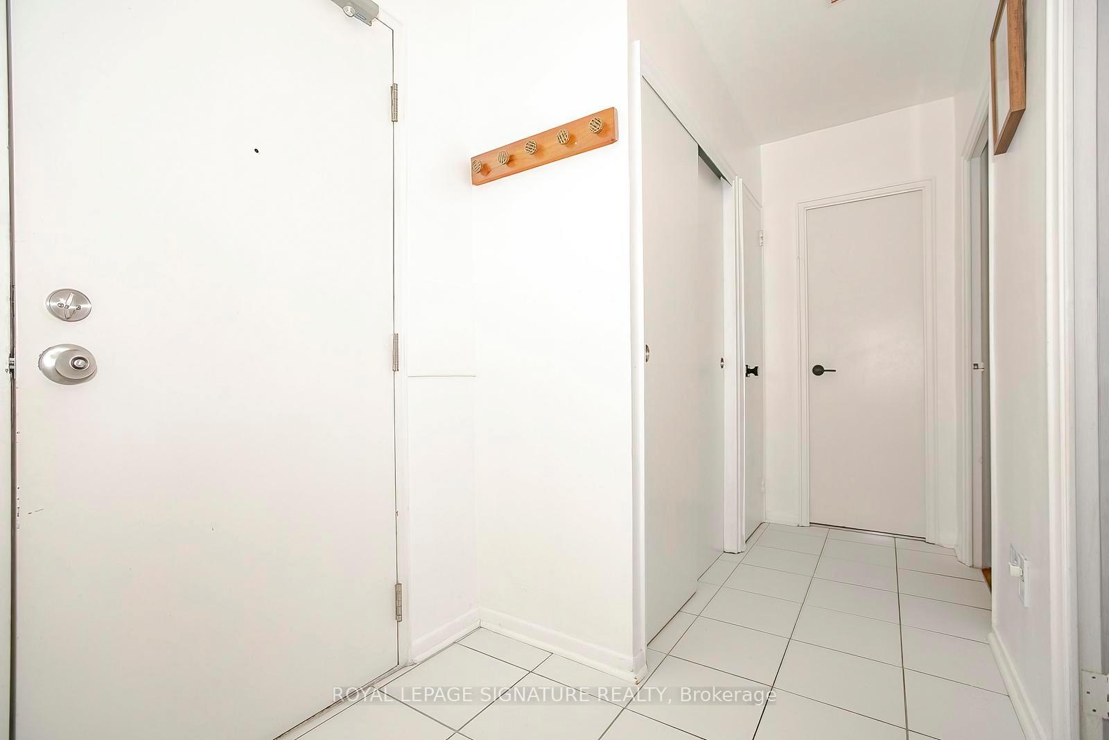 Photo 12 of Unit 305, 219 Wilson Avenue, Toronto, Bedford Park-Nortown — HOMEH