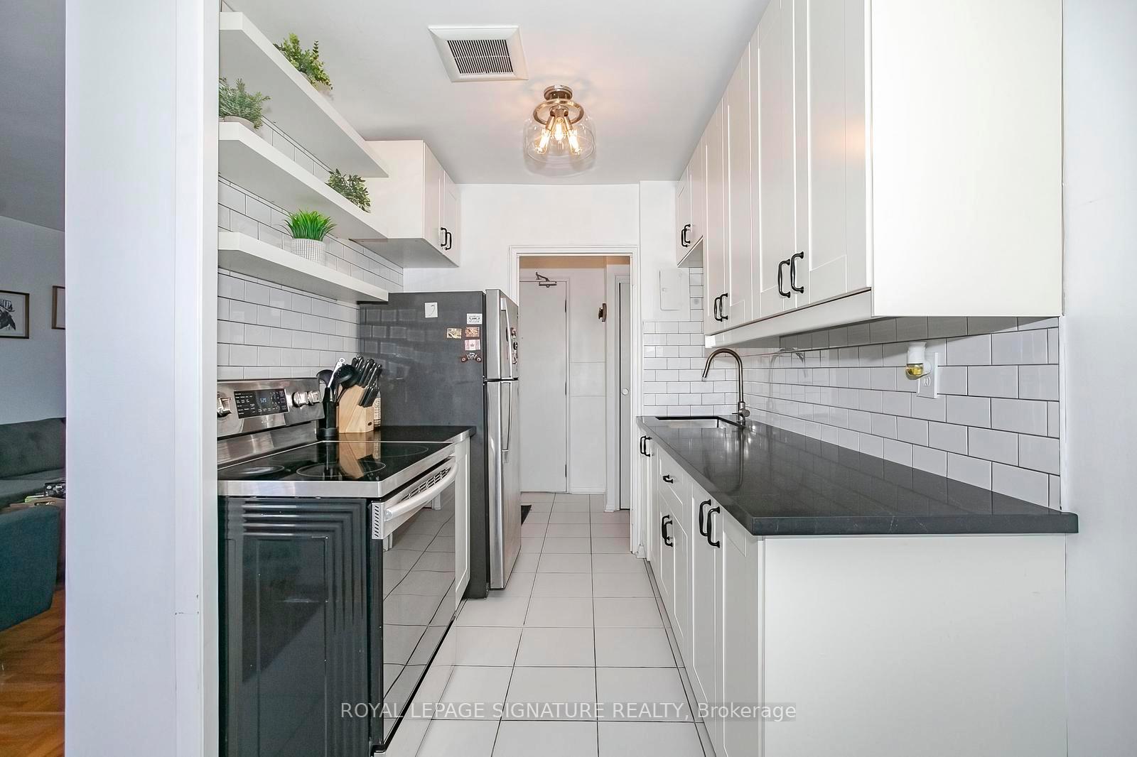 Photo 22 of Unit 305, 219 Wilson Avenue, Toronto, Bedford Park-Nortown — HOMEH