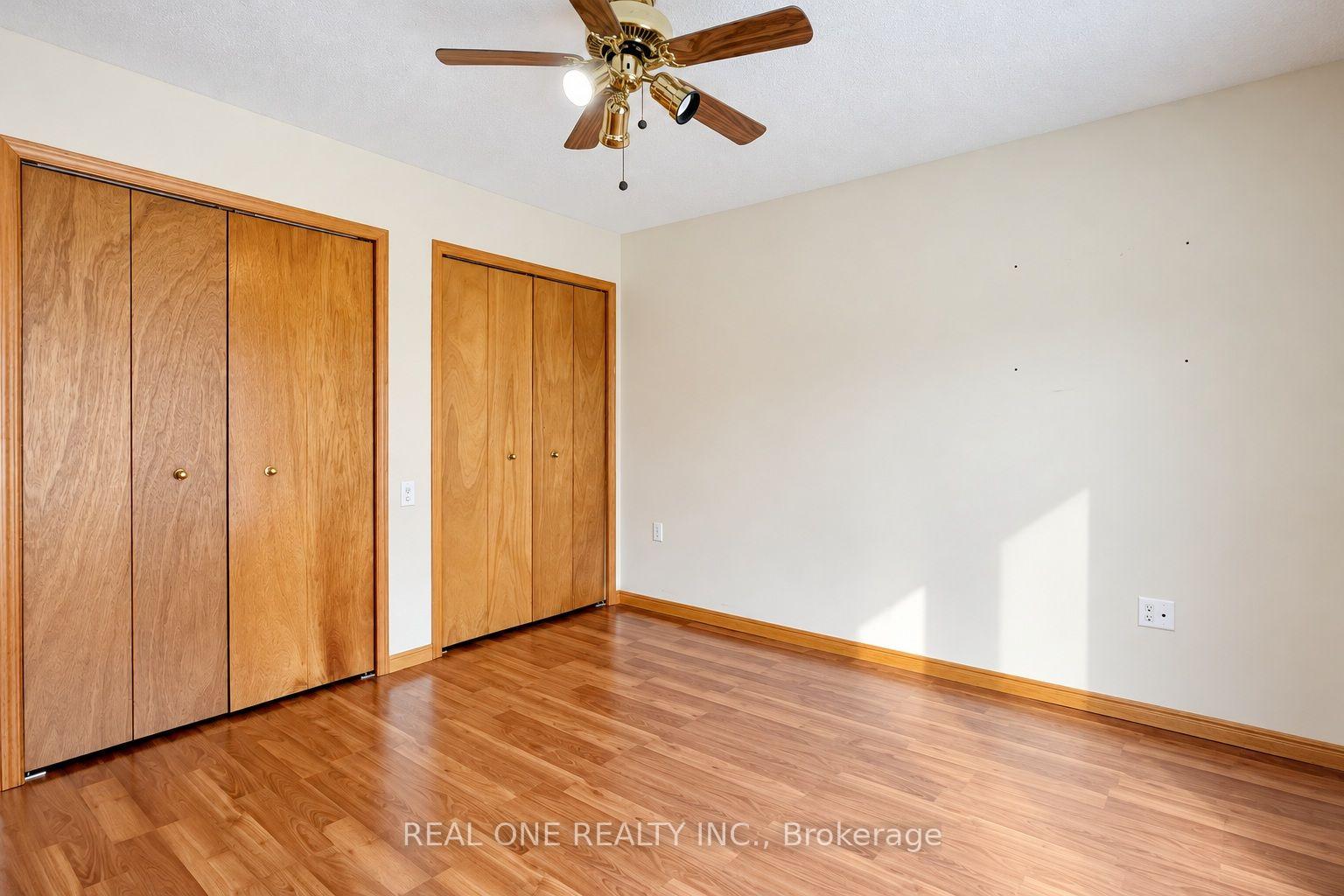 Photo 41 of Unit Upper, 25 Terrace Drive, Hamilton, Balfour — HOMEH