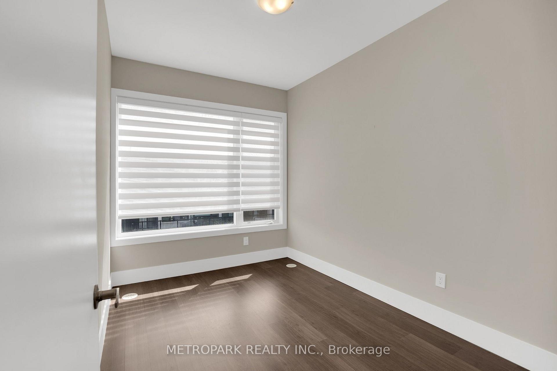 Photo 11 of 187 Sydney Circle, Vaughan, Vellore Village — HOMEH