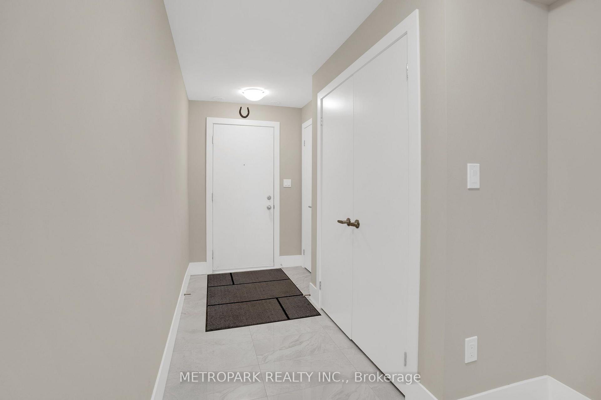 Photo 21 of 187 Sydney Circle, Vaughan, Vellore Village — HOMEH