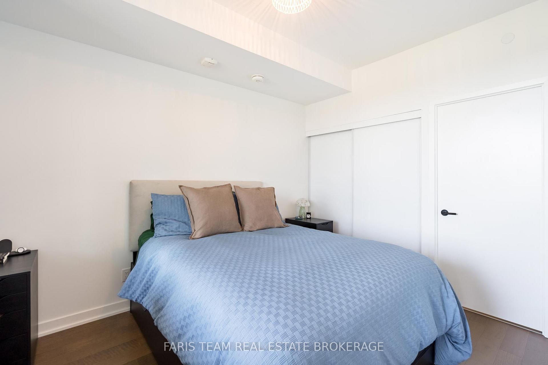Photo 16 of Unit 413, 31 Huron Street, Collingwood — HOMEH