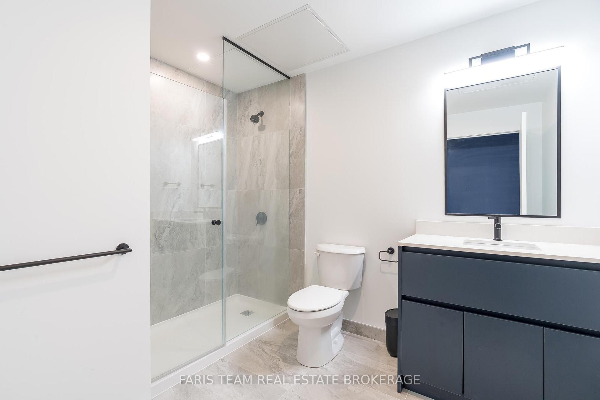 Photo 40 of Unit 413, 31 Huron Street, Collingwood — HOMEH
