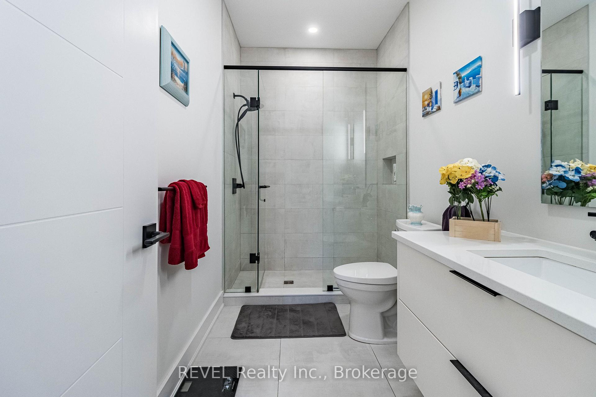 Photo 19 of 18 Princeton Common Street, St. Catharines, Lakeport — HOMEH