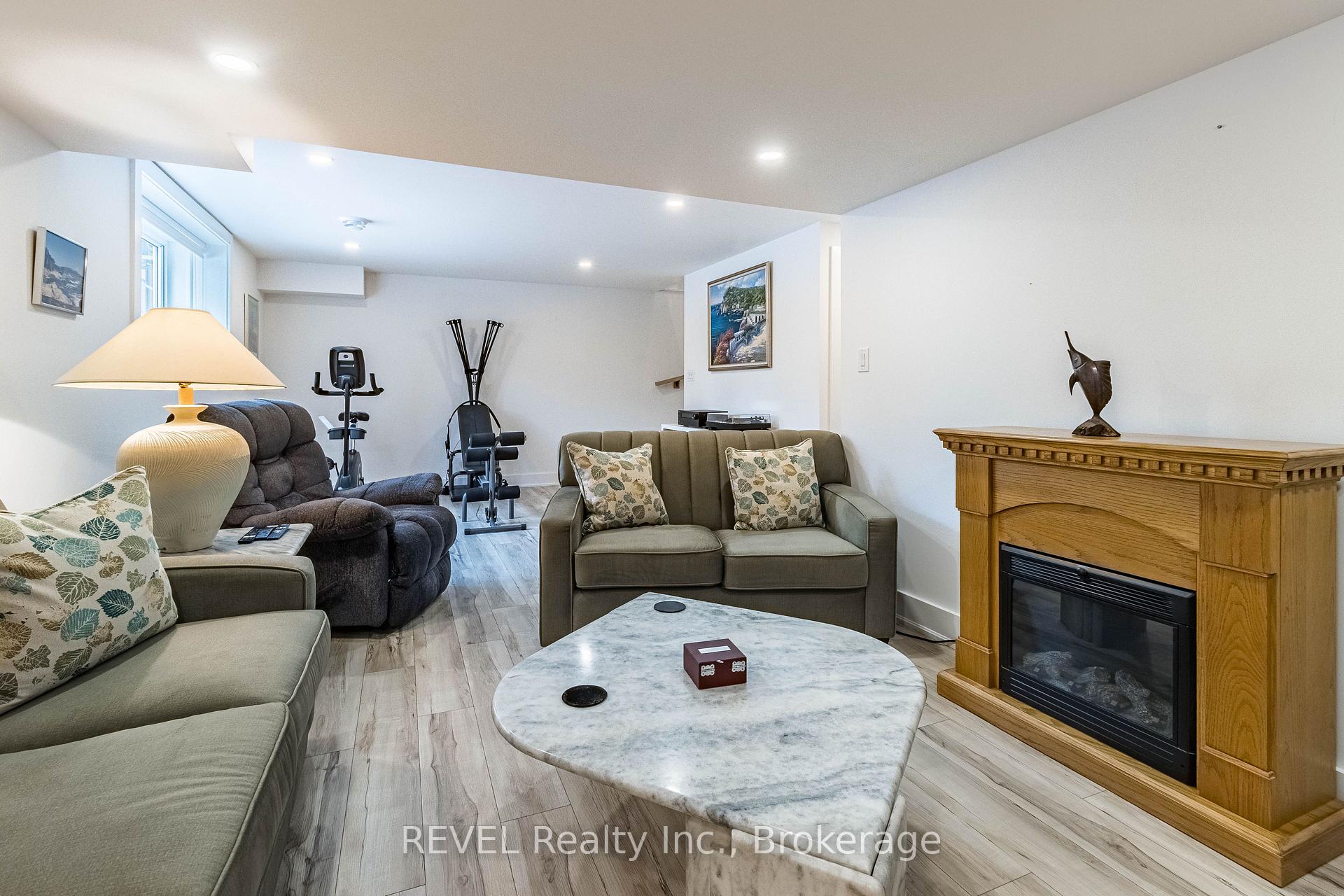 Photo 33 of 18 Princeton Common Street, St. Catharines, Lakeport — HOMEH